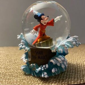 Mickey Mouse Sorcerer Mickey Snow Globe 2.5" Height, Walt Disney World